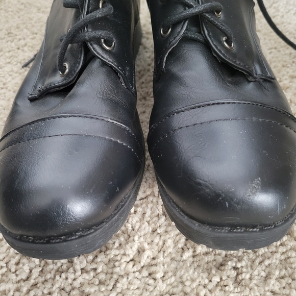 Ladies boots - Picture 4 of 6